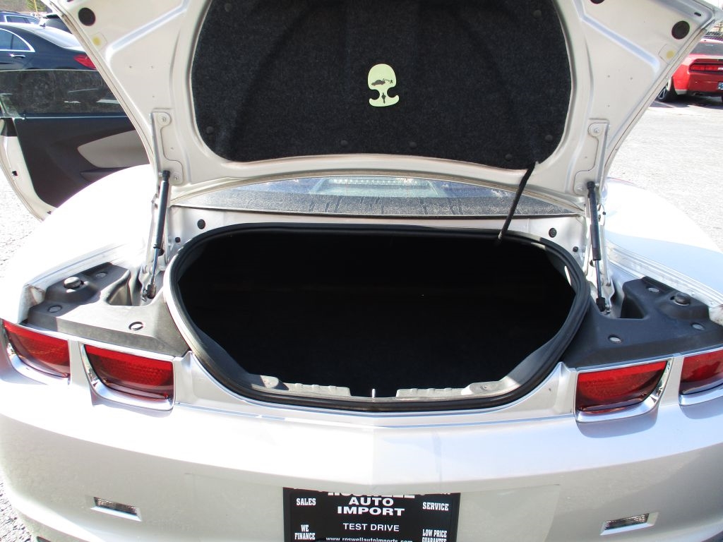 Chevrolet Camaro LS Coupe 2012