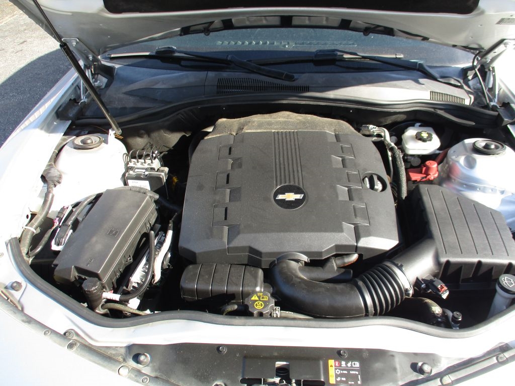 Chevrolet Camaro LS Coupe 2012