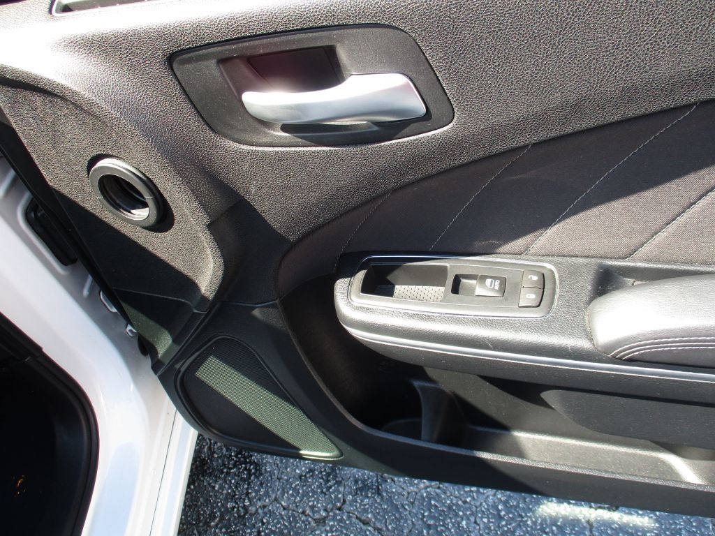 Dodge Charger SXT 2015