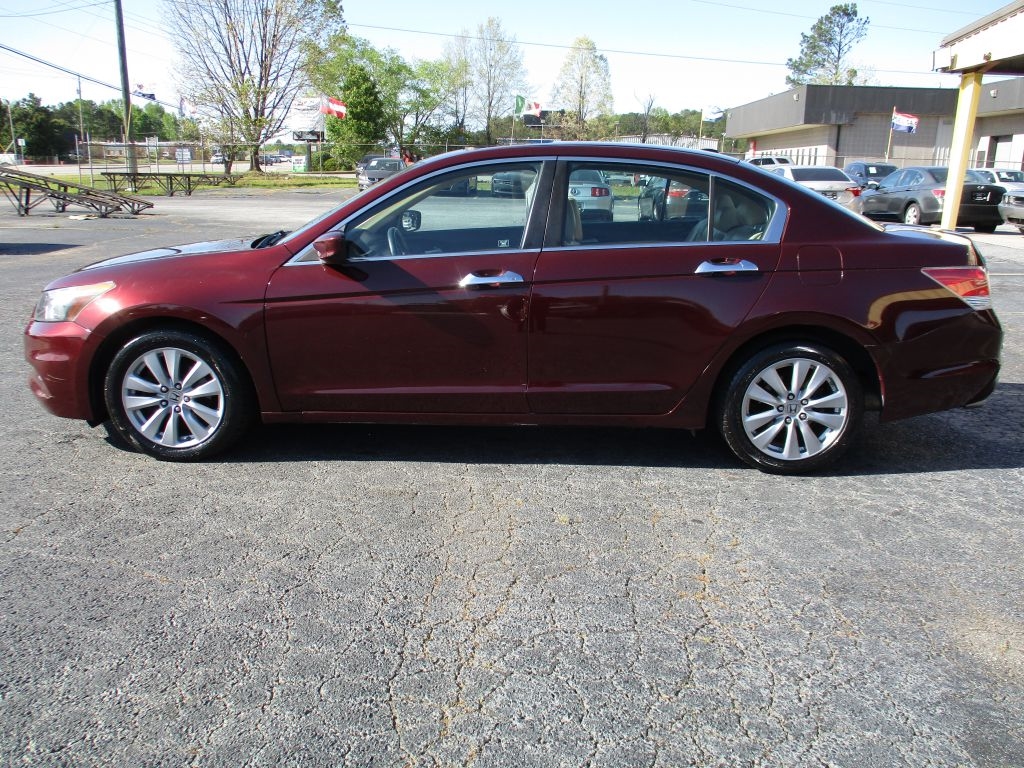 Honda Accord EX-L V-6 Sedan AT 2011