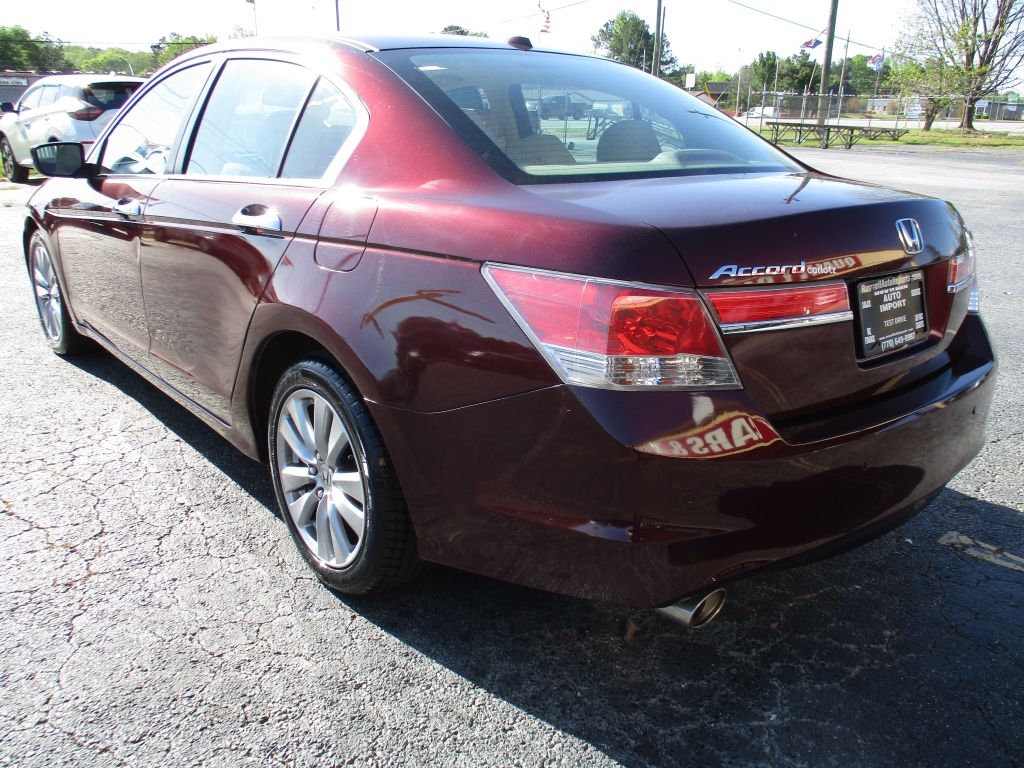 Honda Accord EX-L V-6 Sedan AT 2011