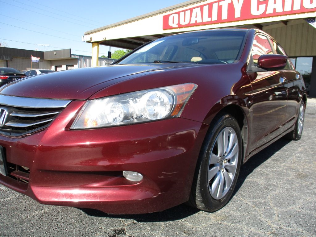 Honda Accord EX-L V-6 Sedan AT 2011