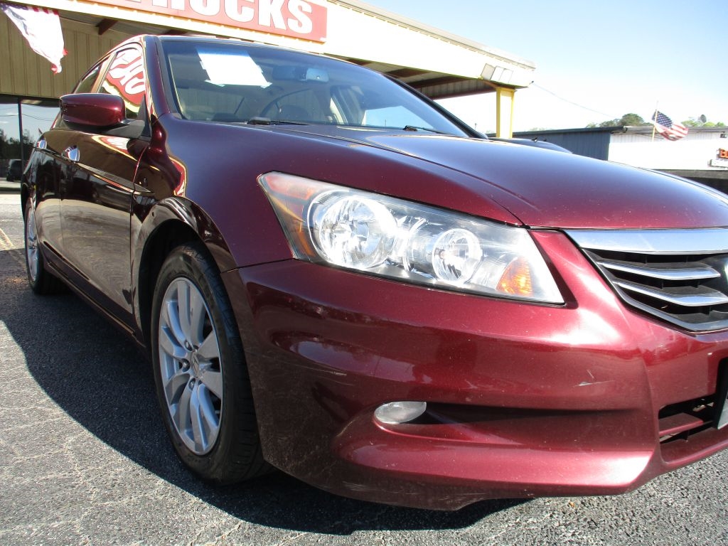 Honda Accord EX-L V-6 Sedan AT 2011