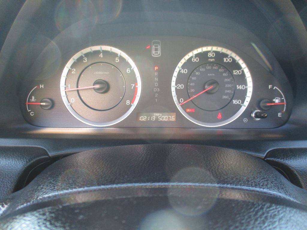 Honda Accord EX-L V-6 Sedan AT 2011