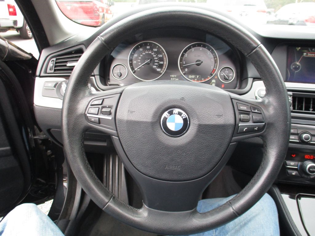 BMW 5-Series 535i 2013