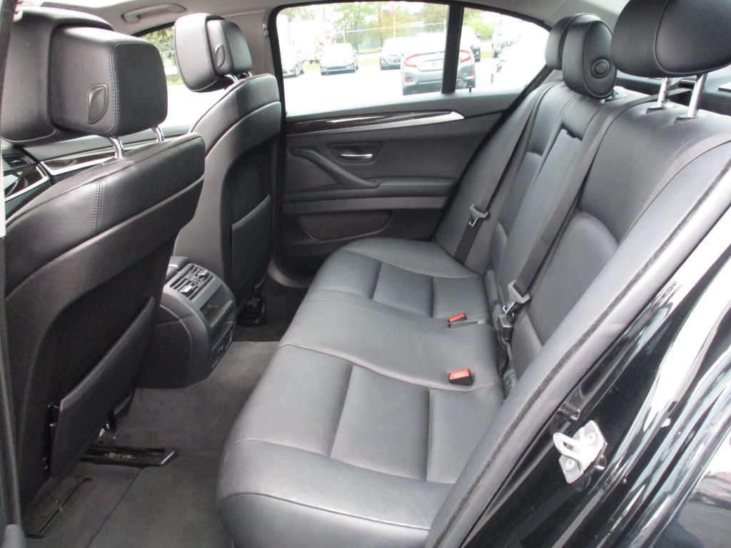 BMW 5-Series 535i 2013