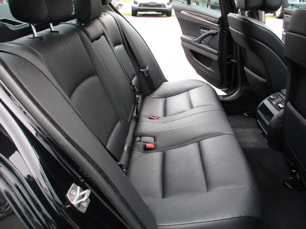 BMW 5-Series 535i 2013