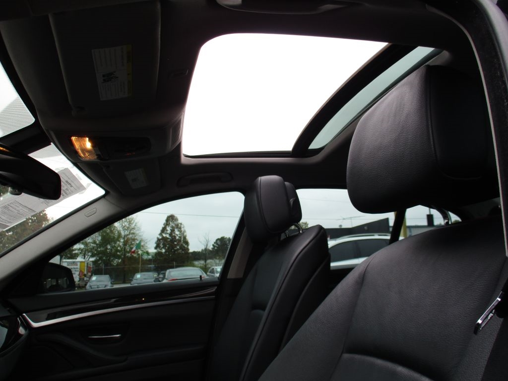 BMW 5-Series 535i 2013