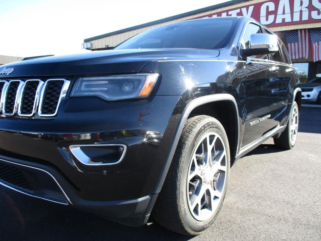 Jeep Grand Cherokee Limited 2WD 2019