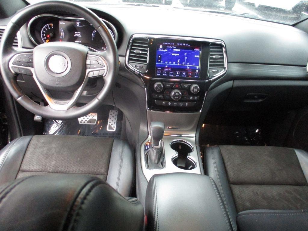 Jeep Grand Cherokee Laredo 4WD 2019