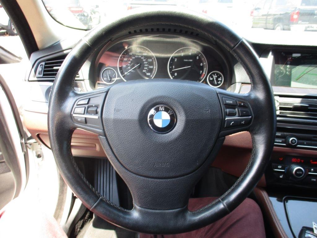 BMW 5-Series 535i xDrive 2014