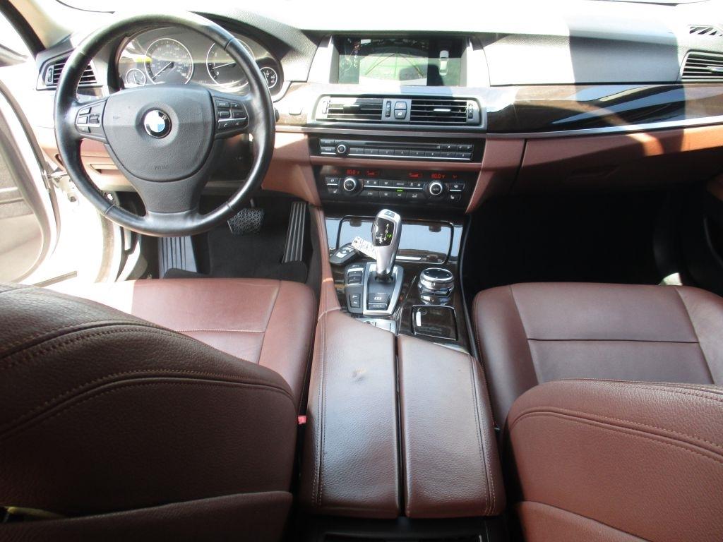 BMW 5-Series 535i xDrive 2014