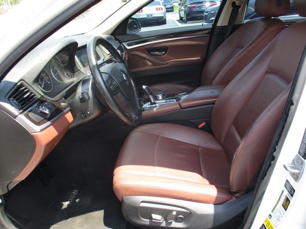 BMW 5-Series 535i xDrive 2014