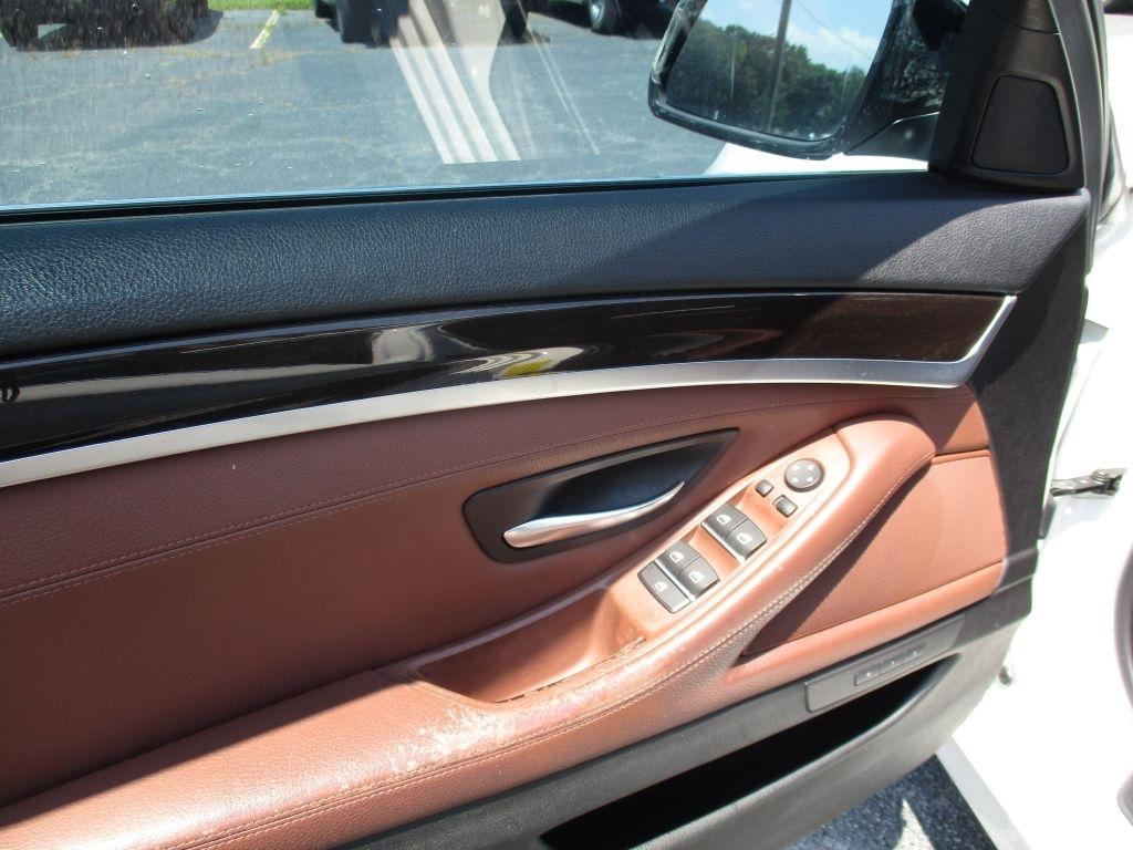 BMW 5-Series 535i xDrive 2014