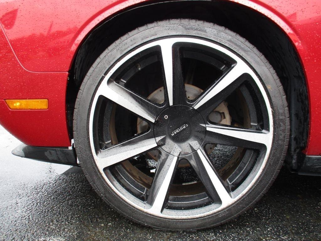 Dodge Challenger SE 2010