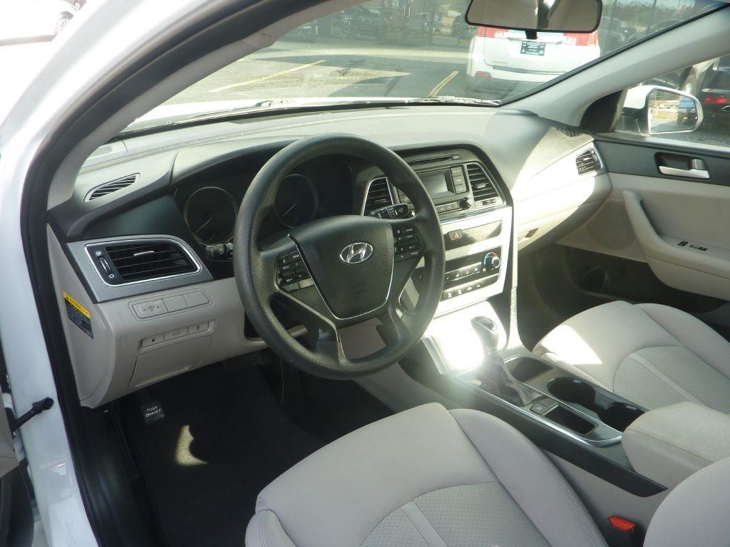 Hyundai Sonata SE 2017