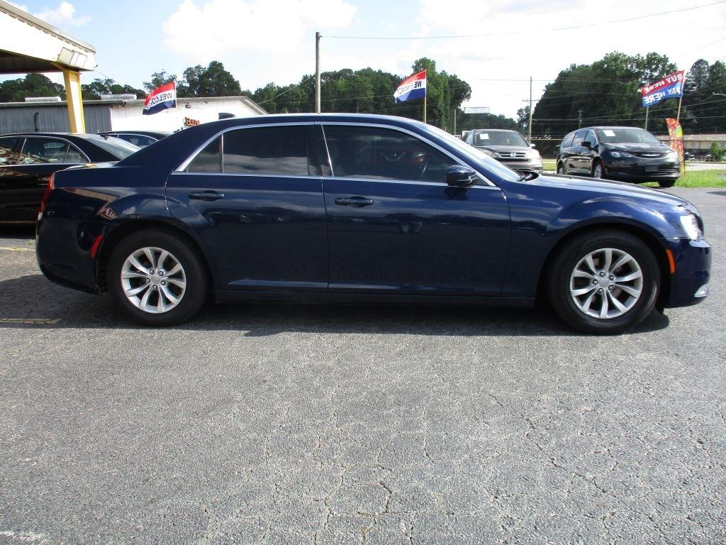 Chrysler 300 Limited RWD 2015