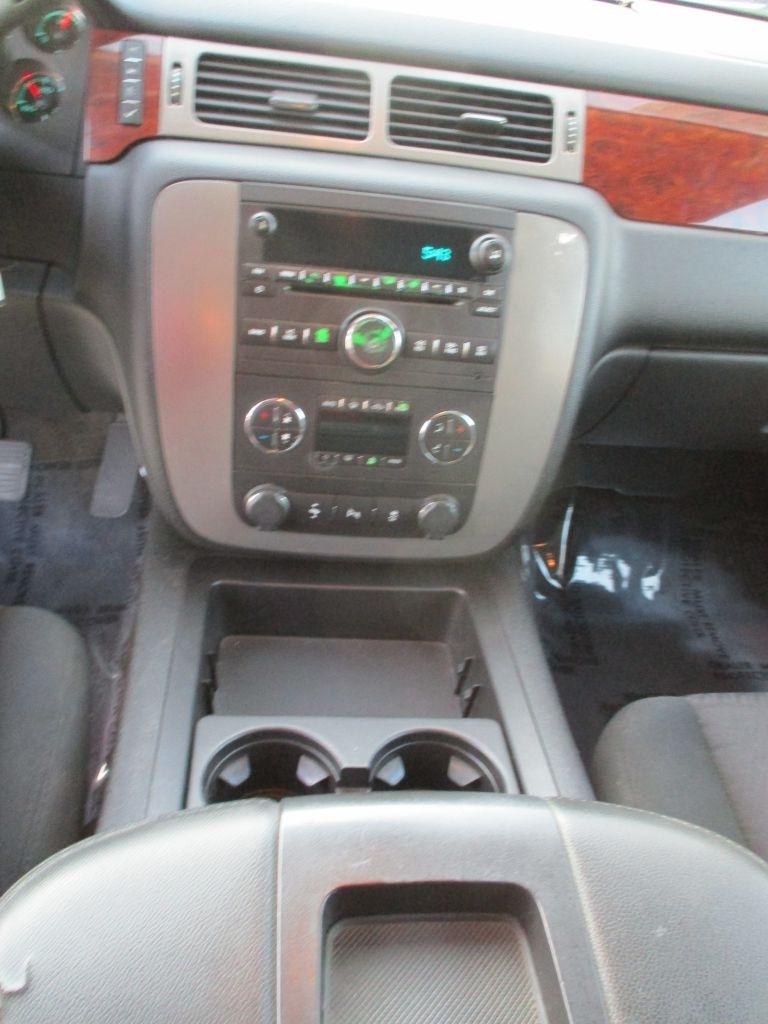 GMC Yukon SLE 2WD 2014