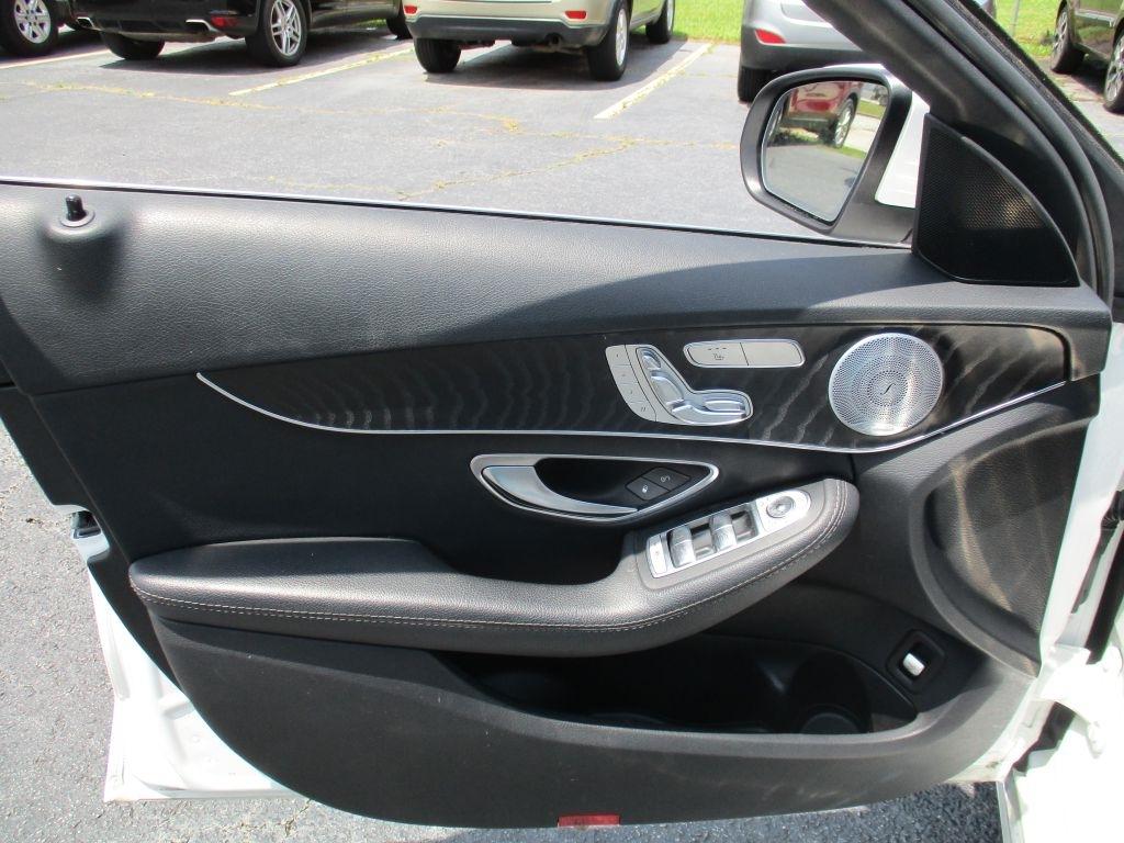 Mercedes-Benz C-Class C300 4MATIC Sedan 2016