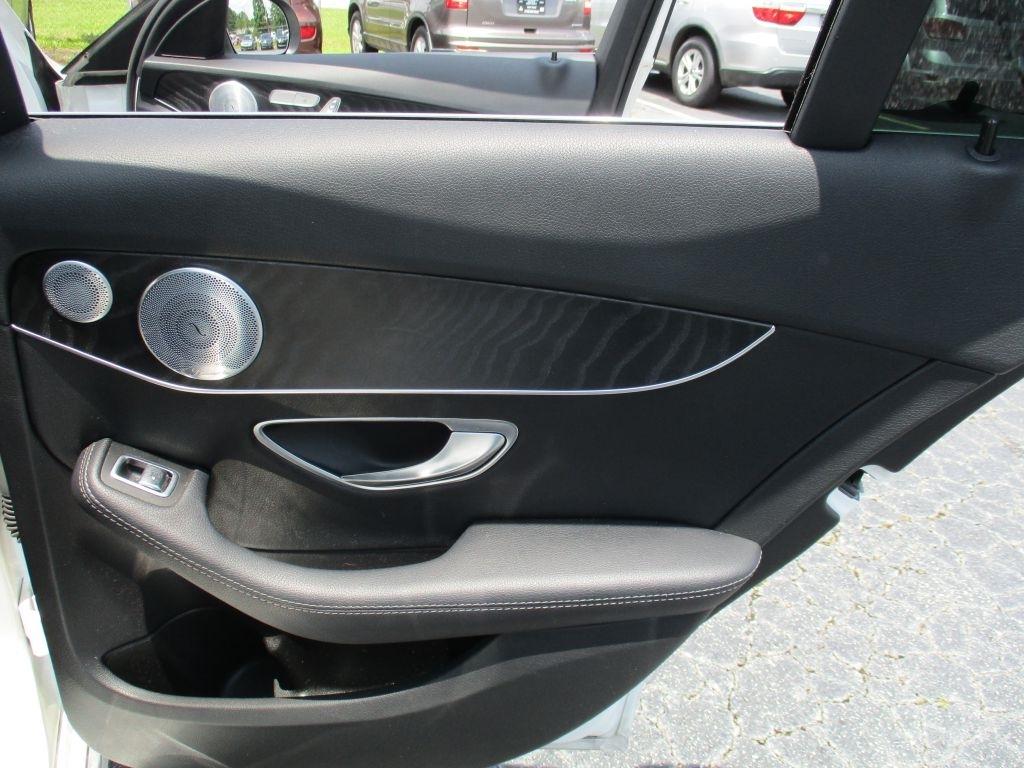 Mercedes-Benz C-Class C300 4MATIC Sedan 2016