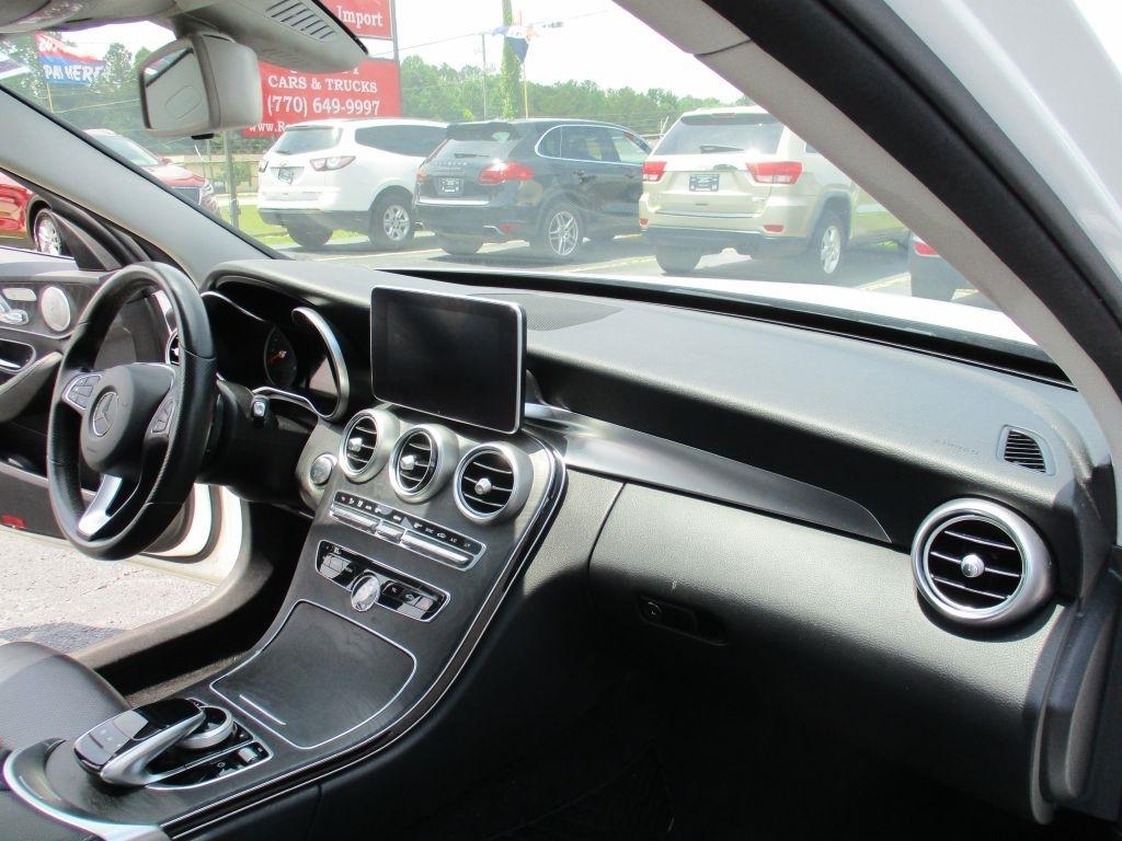 Mercedes-Benz C-Class C300 4MATIC Sedan 2016