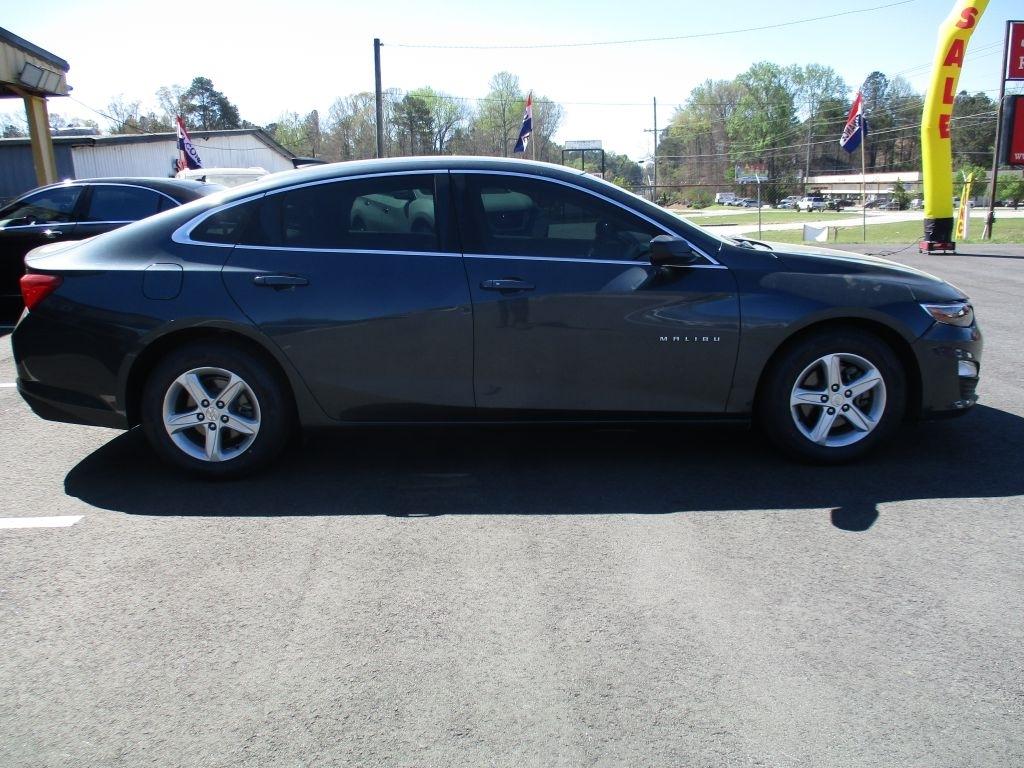 Chevrolet Malibu LS 2020