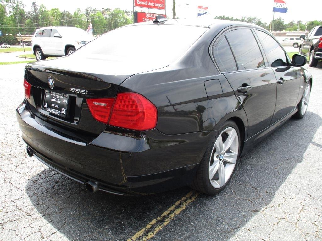 BMW 3-Series 335i SA 2011