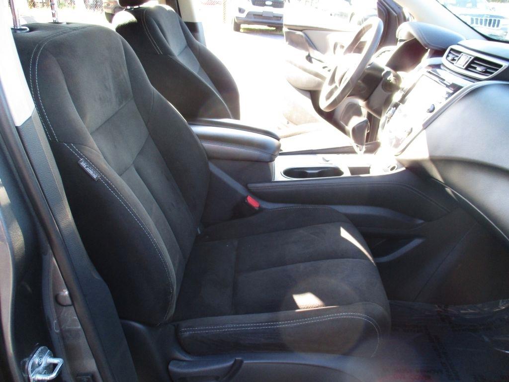 Nissan Murano S 2019