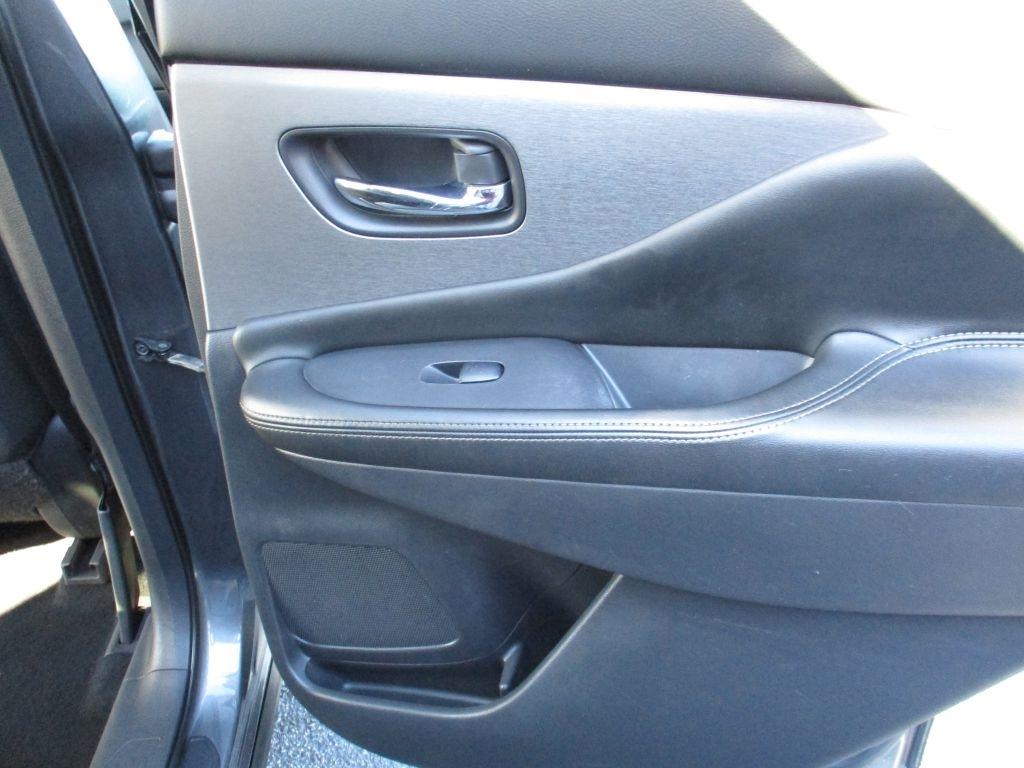 Nissan Murano S 2019