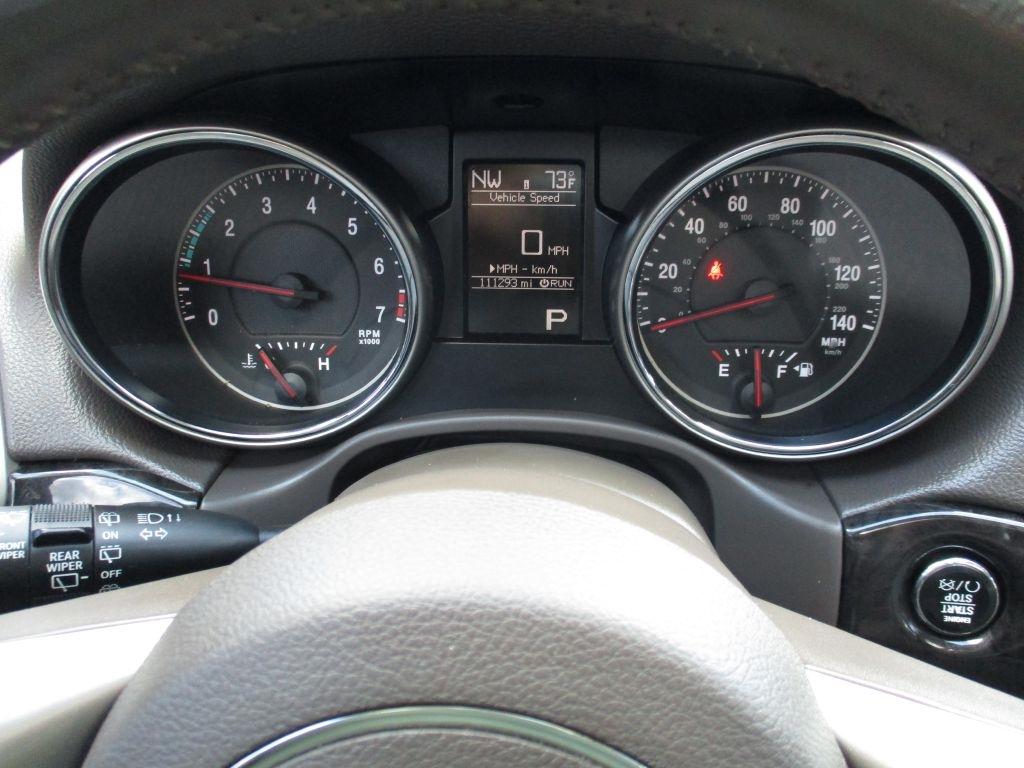 Jeep Grand Cherokee Laredo 2WD 2013