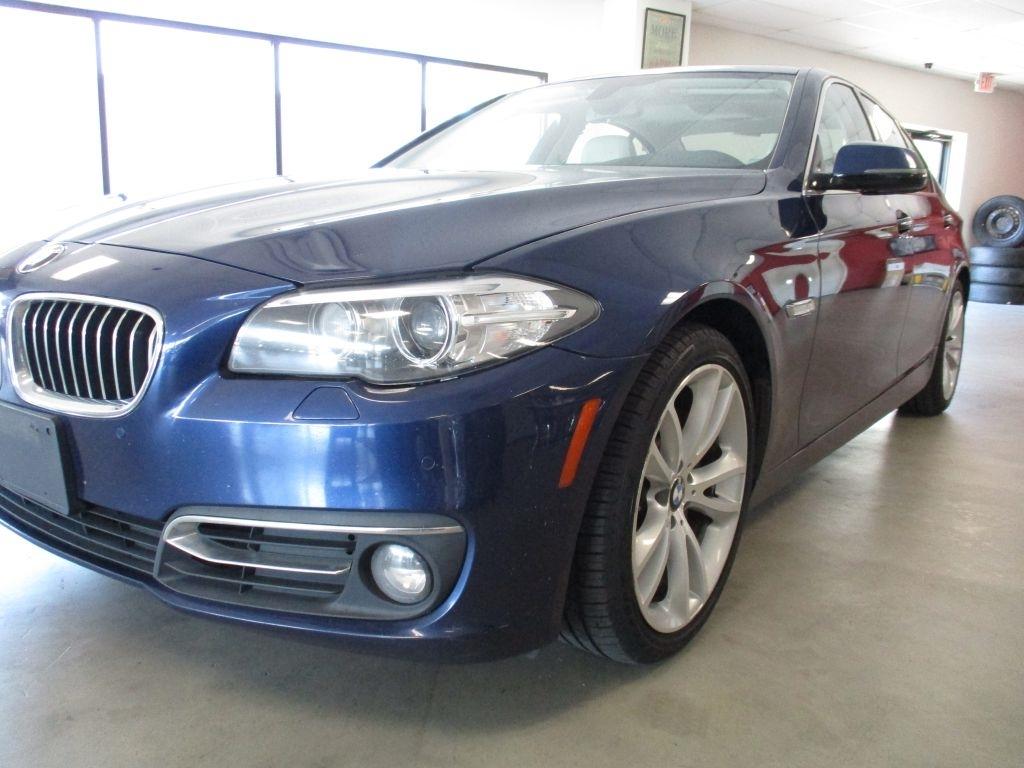 BMW 5-Series 535i xDrive 2016