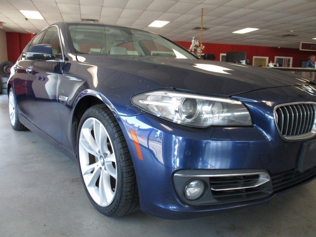 BMW 5-Series 535i xDrive 2016