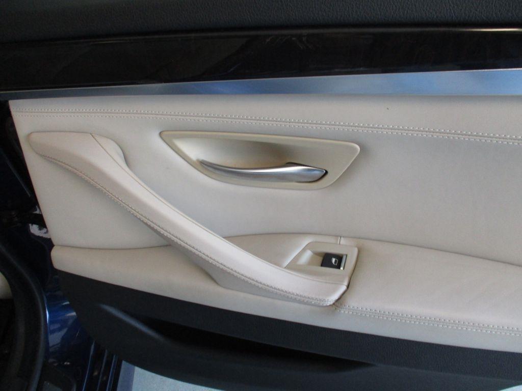 BMW 5-Series 535i xDrive 2016