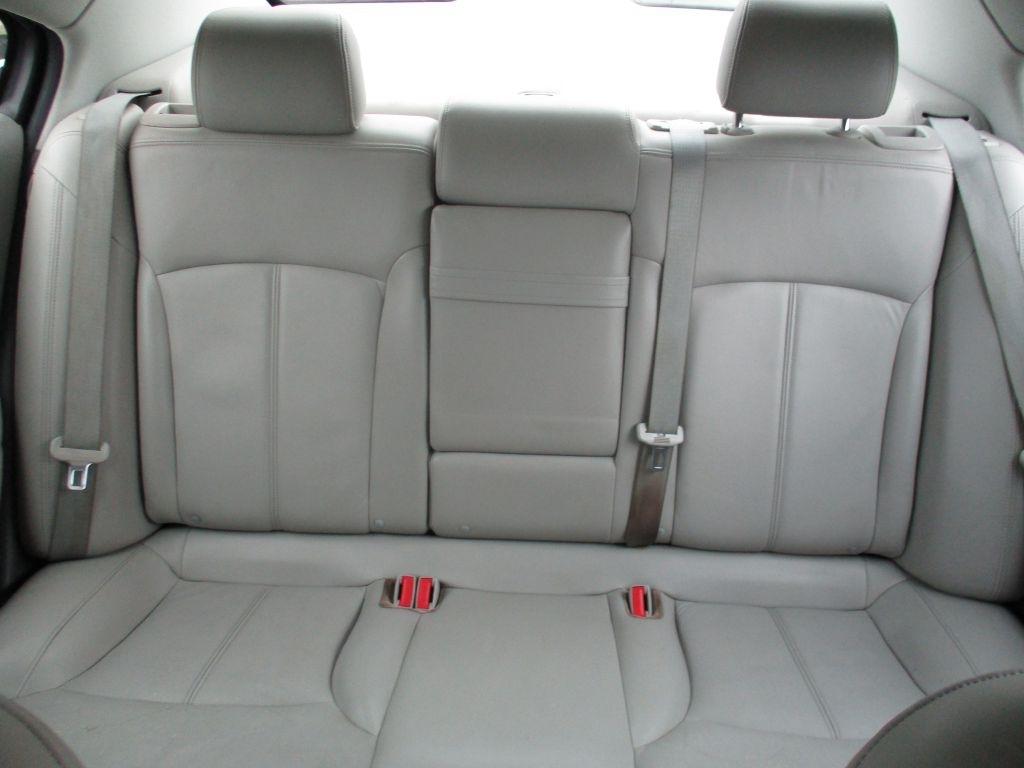 Buick LaCrosse CXL FWD 2010