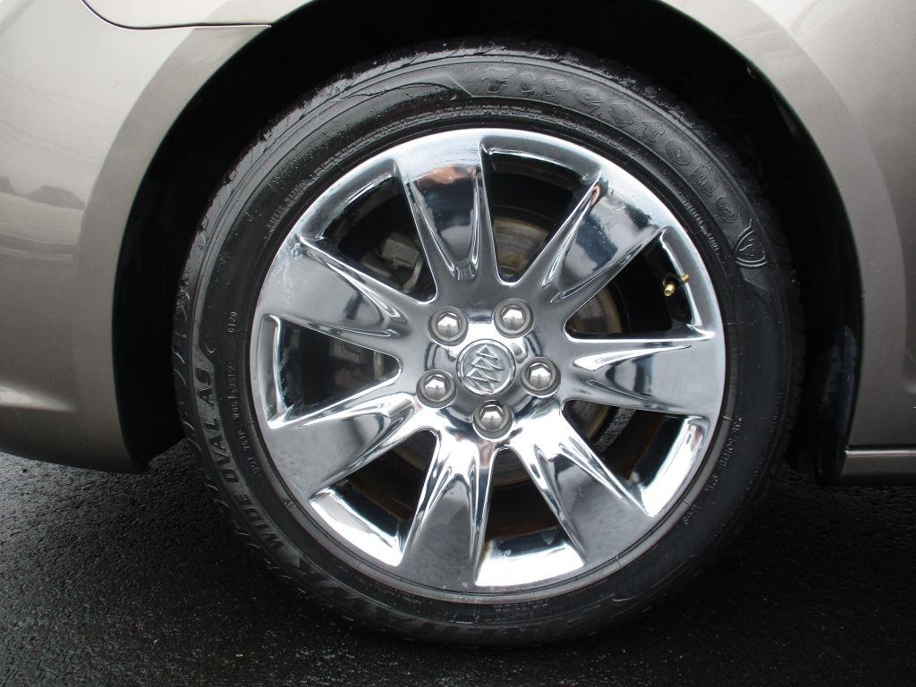 Buick LaCrosse CXL FWD 2010