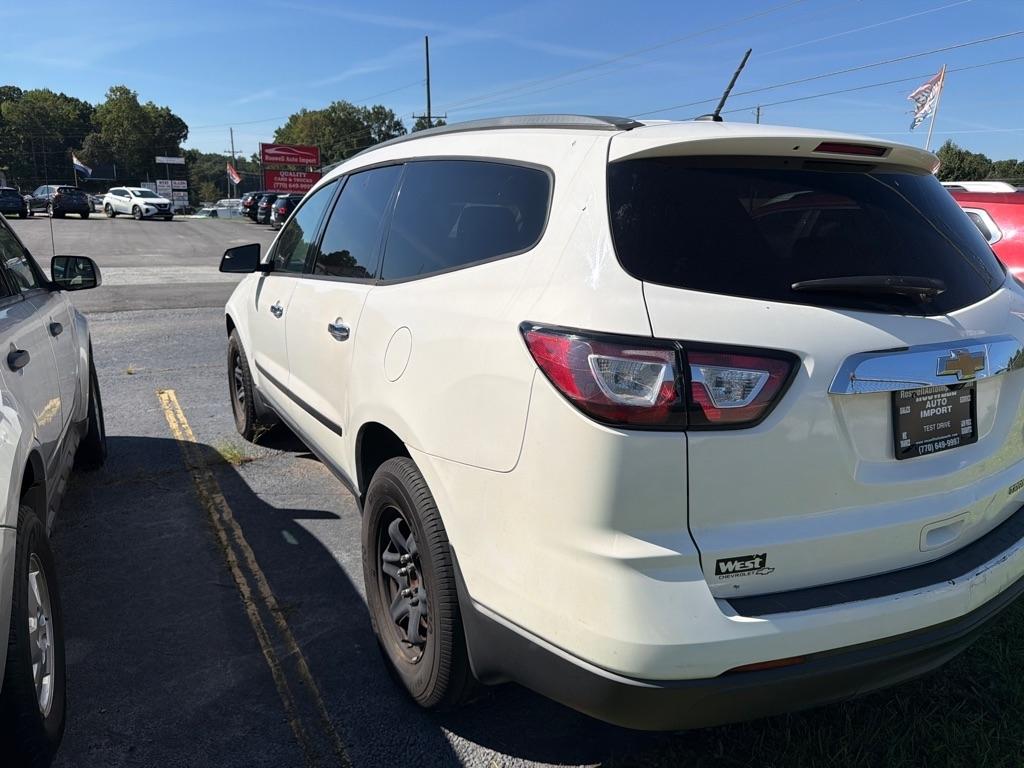 Chevrolet Traverse LS FWD w/PDC 2014