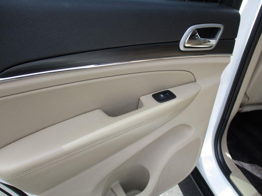 Jeep Grand Cherokee Limited 2WD 2019