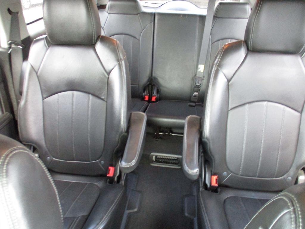 Buick Enclave Leather FWD 2017