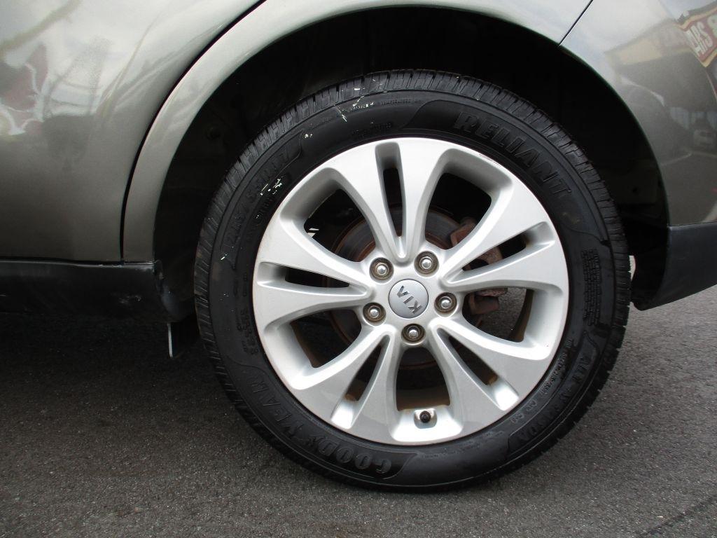 Kia Soul + 2015