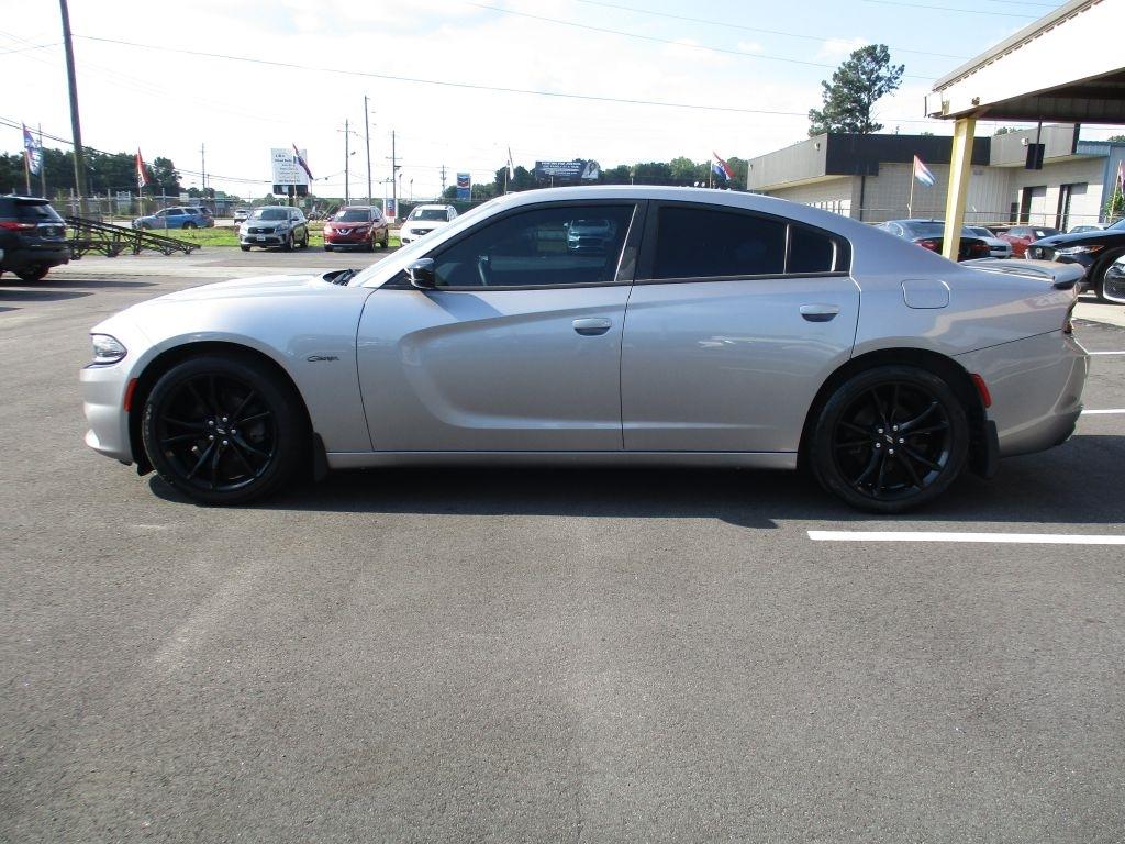 Dodge Charger SXT 2018
