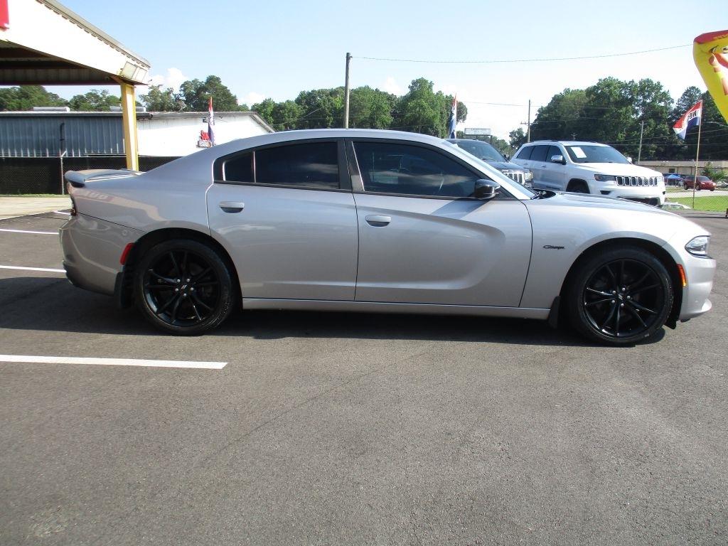 Dodge Charger SXT 2018