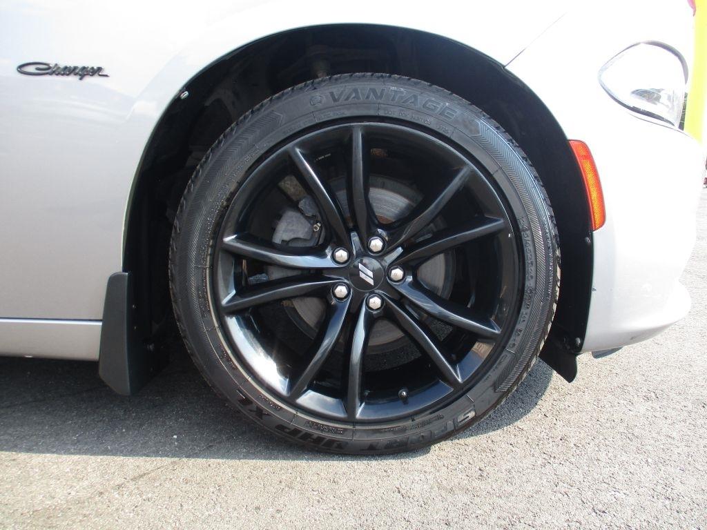 Dodge Charger SXT 2018