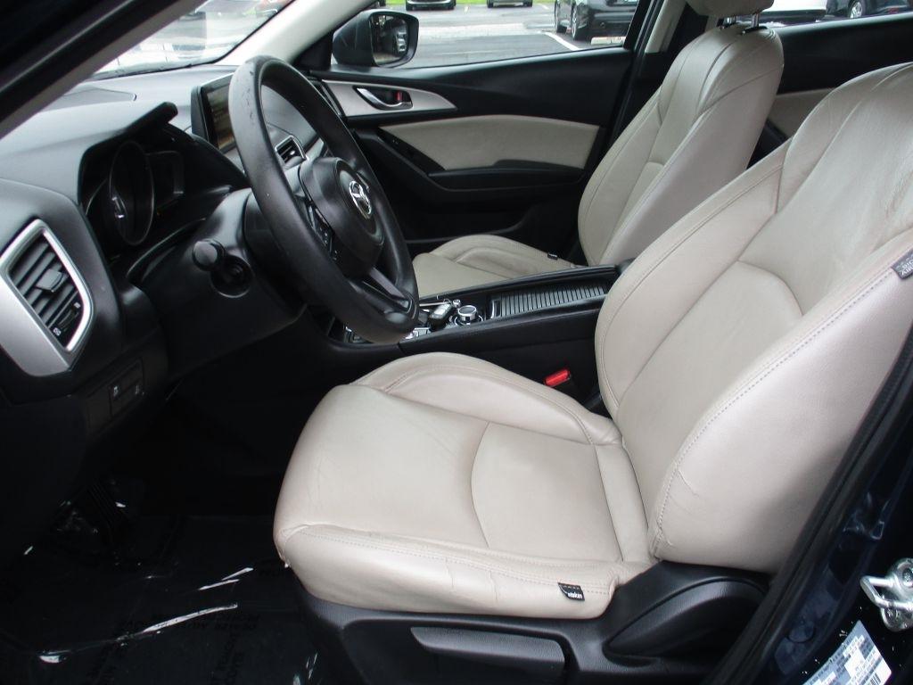 Mazda MAZDA3 i Sport AT 4-Door 2018