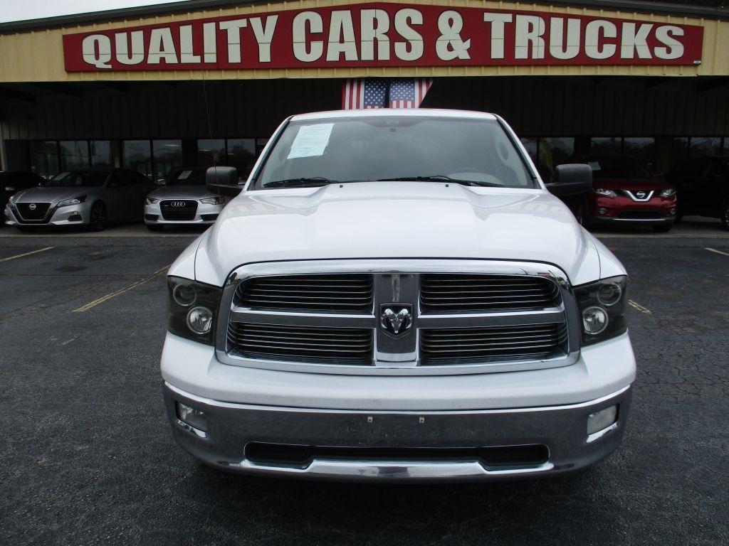 Dodge 1500 SLT Crew Cab 2WD 2012