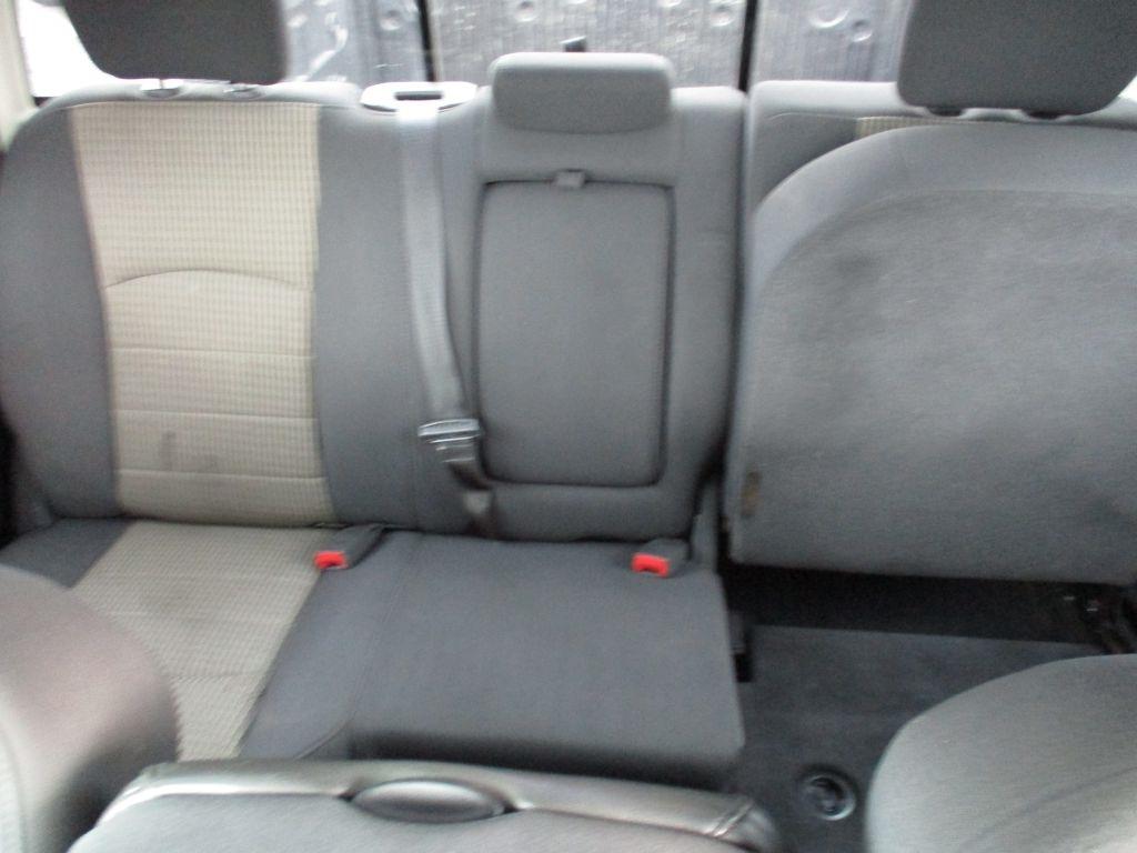 Dodge 1500 SLT Crew Cab 2WD 2012