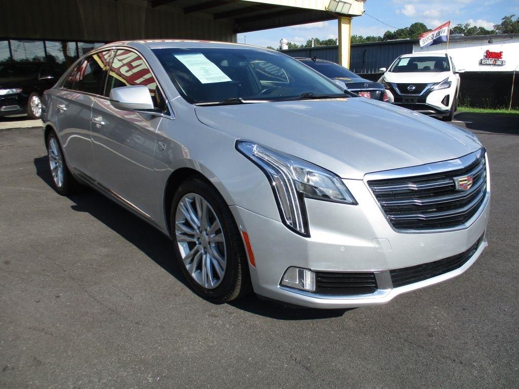 Cadillac XTS Luxury FWD 2018