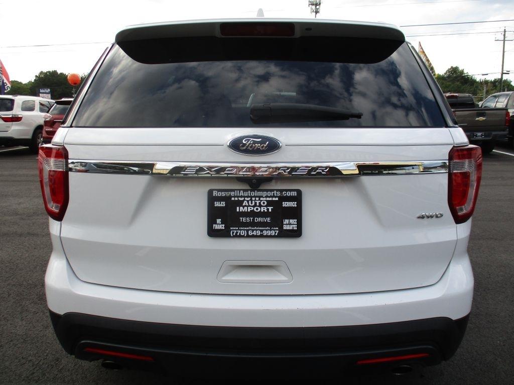 Ford Explorer Base 4WD 2016