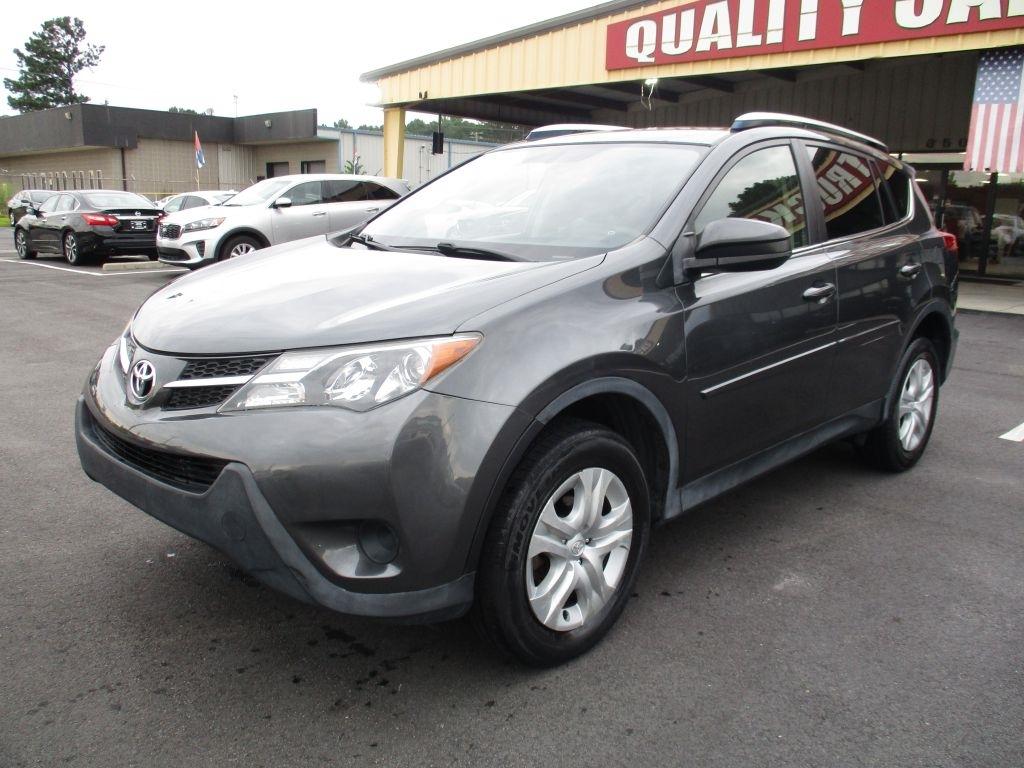 Toyota RAV4 LE FWD 2015