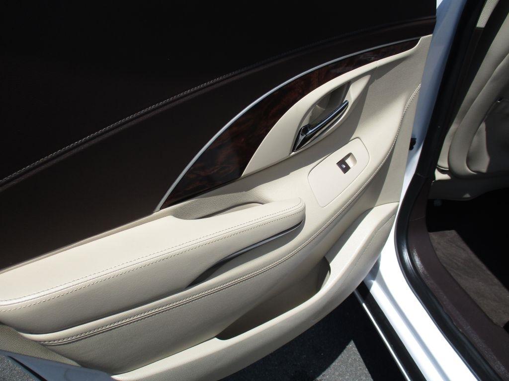 Buick LaCrosse Leather Package 2015