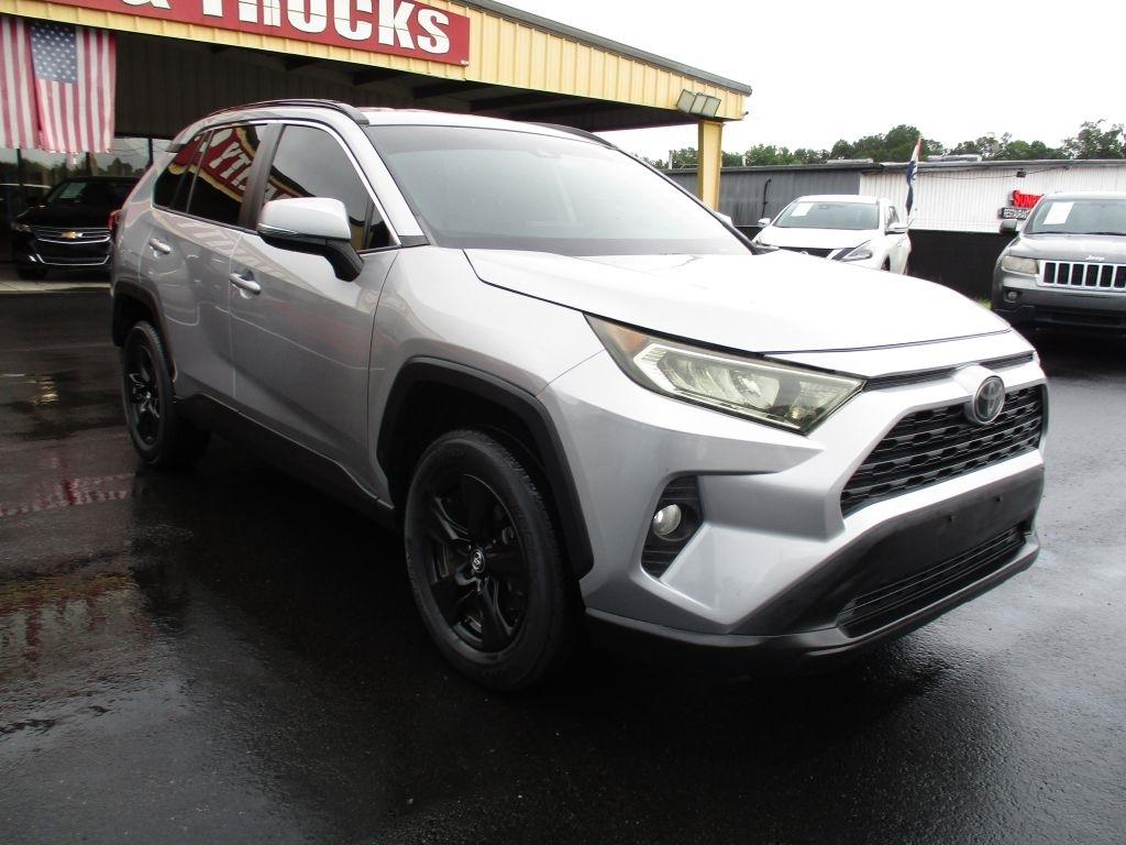 Toyota RAV4 XLE 2020